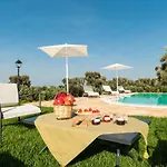 Helloapulia - Trulli Francisto Monopoli