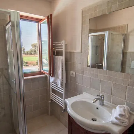 Helloapulia - Trulli Francisto * Monopoli